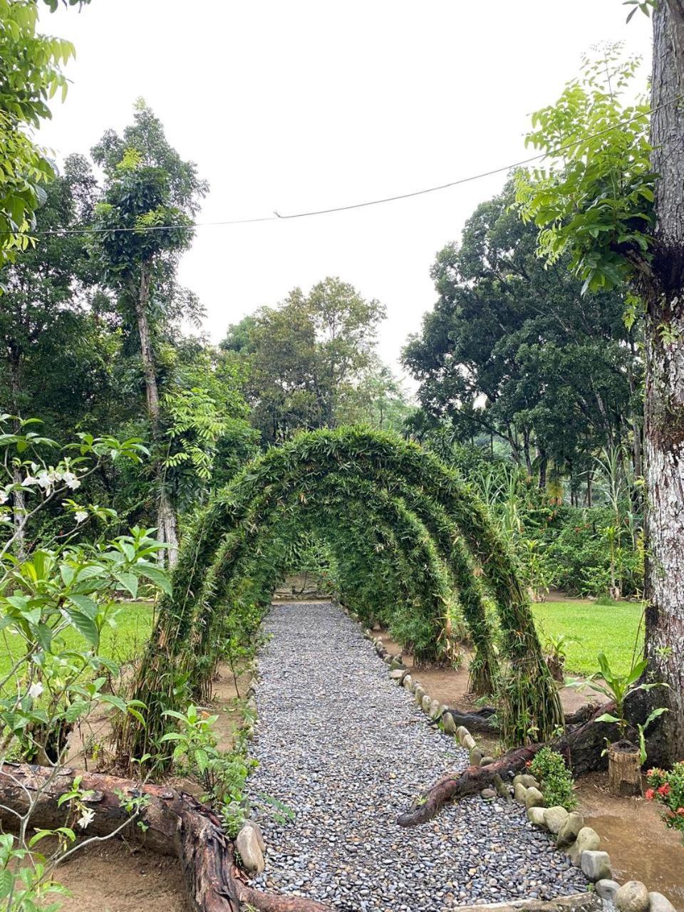 Wisma Batu Mandi 武吉拉旺 外观 照片
